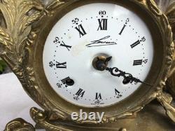 Pendule de cheminée XIXe Napoléon III bronze doré MADE in italy