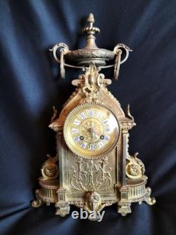 Pendule en bronze doré/patiné mascaron/cassolette Louis XVI / Napoléon III/XIXe