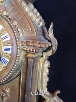 Pendule en bronze doré/patiné mascaron/cassolette Louis XVI / Napoléon III/XIXe