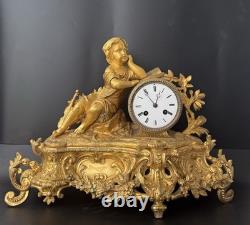 Pendule époque Napoleon III. Signature. A. ADAM. Dorure. Bronze France