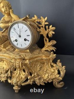 Pendule époque Napoleon III. Signature. A. ADAM. Dorure. Bronze France