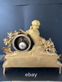 Pendule époque Napoleon III. Signature. A. ADAM. Dorure. Bronze France