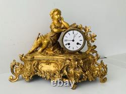 Pendule époque Napoleon III. Signature. A. ADAM. Dorure. Bronze France