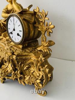 Pendule époque Napoleon III. Signature. A. ADAM. Dorure. Bronze France