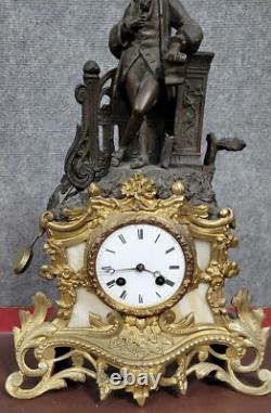 Pendule époque Napoléon III en marbre, bronze et régule vers 1880