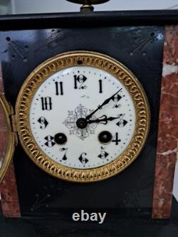 Pendule style Napoléon? III en marbre et bronze-Fonctionnelle-Décoration cassée