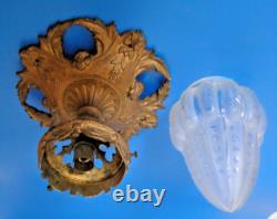Plafonnier lustre obus en verre dépoli gravé XIXème support bronze Napoléon III