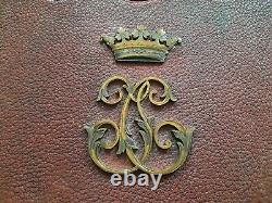 Porte document cuir Monogramme JC sous couronne de marquis bronze 478A
