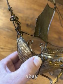 Présentoir Napoléon III Cave à Vin Ancien Bronze Doré Bateau Globe de Marié