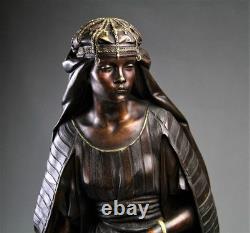 Sculpture orientaliste bronze ancien Porteuse d'eau par Jean Jules B SALMSON