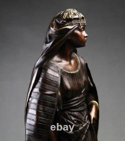 Sculpture orientaliste bronze ancien Porteuse d'eau par Jean Jules B SALMSON