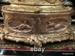 Signée LEBLANC Boite à bijoux en Bronze doré Epoque Napoléon III aux oiseaux