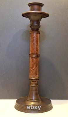 Style Napoléon III Grand bougeoir en bronze patiné et granit rouge H. 40,5 cm