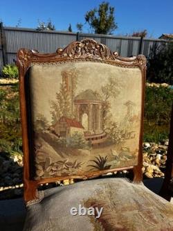 Suite de 4 chaises d'époque Napoléon III, style Régence