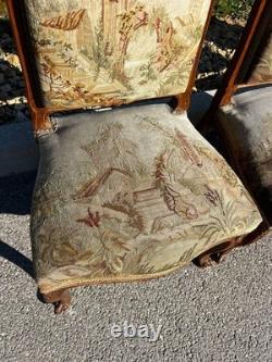 Suite de 4 chaises d'époque Napoléon III, style Régence