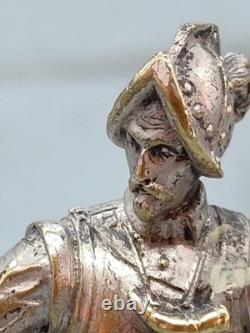 Superbe Cachet Sceau En Forme De Conquistador Ou Mousquetaire En Bronze Argenté