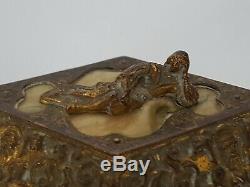 Superbe Coffret A Bijoux Napoleon III En Bronze Dore Et Nacre Style Renaissance