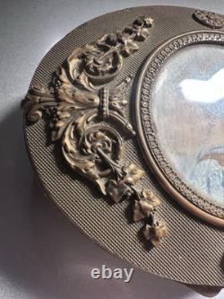 Superbe ancienne boîte à bijoux Napoléon III bronze laiton et miniature peinte