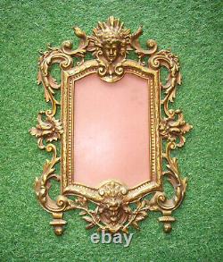 Superbe cadre à suspendre en bronze doré pour miroir tête d'Apollon et de faune