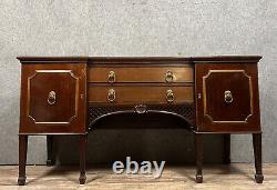 Superbe commode a portes Anglaise en enfilade époque Napoléon III en acajou