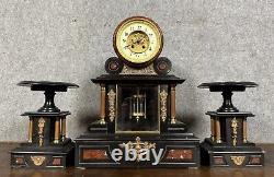 Superbe pendule triptyque de Notaire époque Napoléon III en marbre noir
