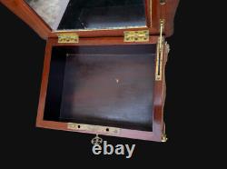 Table D Appoint En Marqueterie Ornée De Bronze Doré Époque Napoléon III