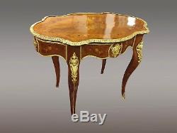 Table de milieu guéridon Napoléon III marqueterie bronze doré