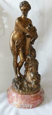 Très beau Bronze fin XIX ème femme nue à la cruche