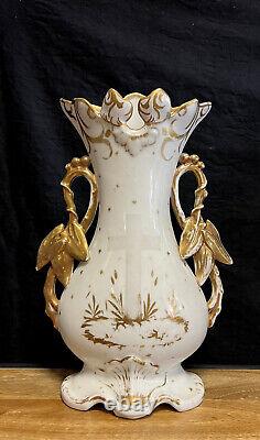 Très grand vase d'autel en porcelaine de Paris époque Napoléon III vers 1850