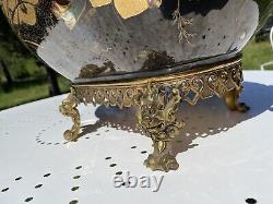 Très grande jardinière Napoléon III Porcelaine et Bronze Avec Motifs Orientaux