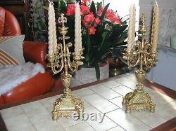 Une paire de chandelier candélabre bout de table 19 eme