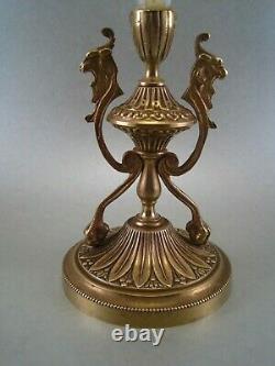 Vase Cornet en cristal à pans monté sur socle bronze décor Aux Chimères XIX ème