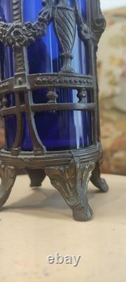 Vase Napoléon III cristal bleu cobalt monture bronze putti H23cm