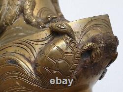 Vase bronze Ancien forme Pagode Meji Napoléon III Décors hérons tortues Dragon