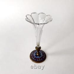 Vase cornet Napoléon III en cristal taillé, bronze doré et émaux cloisonnés XIXe