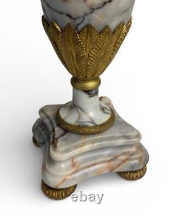 Vase-urne Napoléon III en marbre brèche & bronze doré