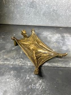 Vide-poche ancien bronze patiné diable démon cornu fin XIXe objet ésotérique