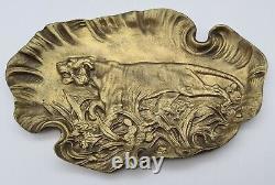 Vide poche plateau récipient coupe sculpture bronze tigre signé Valton en relief