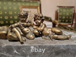 XIX ème s, groupe en bronze figurant des angelots